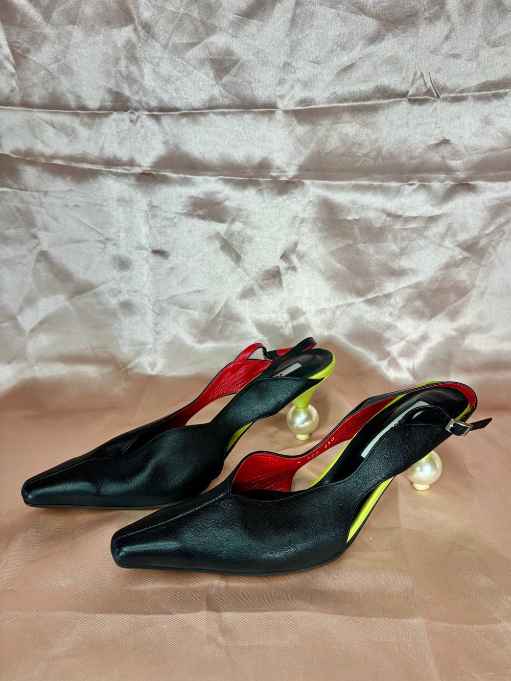 Yule Yie Doreen Slingback